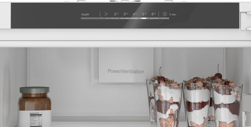 Встраиваемый холодильный шкаф Bosch KIR81VFE0 фото