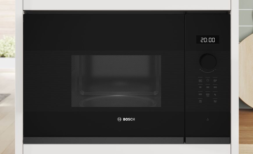 Встраиваемая микроволновая печь Bosch BFL524MH2 фото