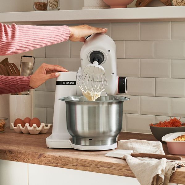 Кухонная машина (комбайн) Bosch MUMS2EW30 фото